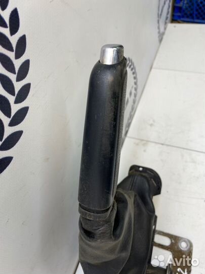 Ручник Ford Focus 2 купе 2.0 aoda 2006