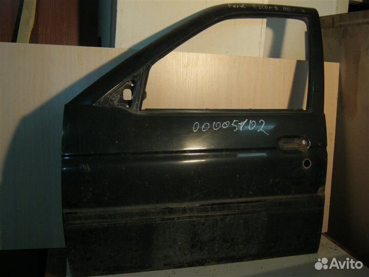 Дверь передняя левая Ford Escort 1995-1998 Vэтаж3