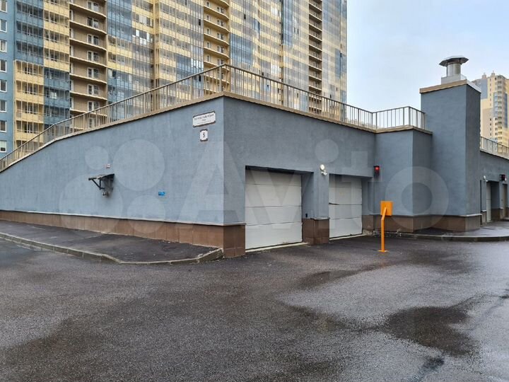 Машиноместо, 13 м²