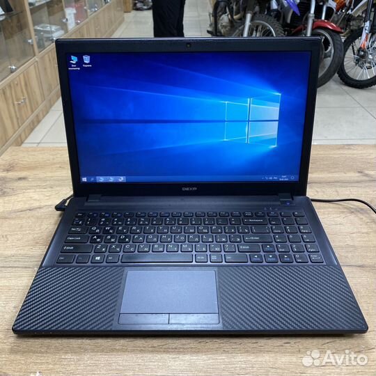 Ноутбук dexp CLV-650-SB