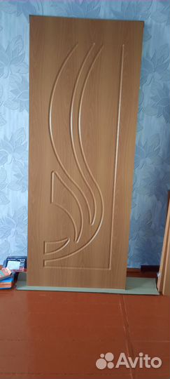 Продаю двер новый 802000