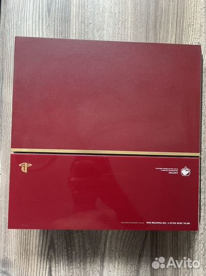 PlayStation 4 Limited Edition Metal Gear Solid
