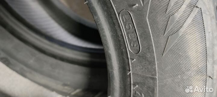 Laufenn I Fit Ice LW 71 155/70 R13 75T