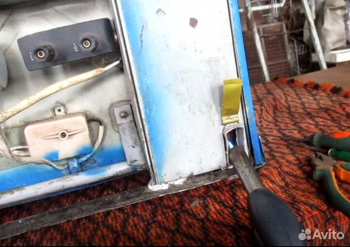 Абсорбционный универсальный холодильник