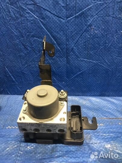 Блок abs Renault Logan 2 L8 K4M 2018