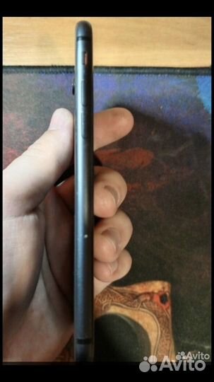 iPhone 8, 64 ГБ