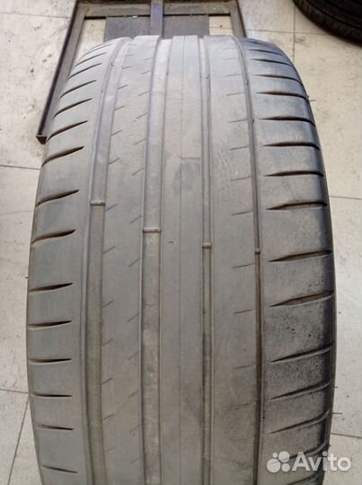 Michelin Pilot Sport 4 255/45 R19 104Y