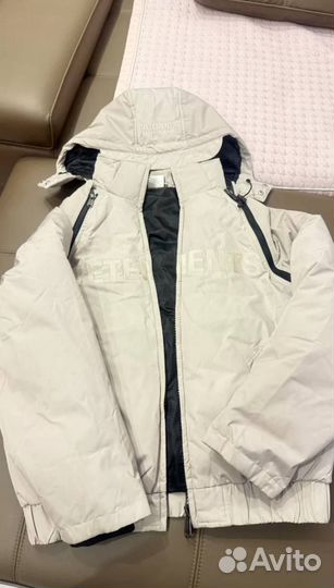 Пуховик vetements