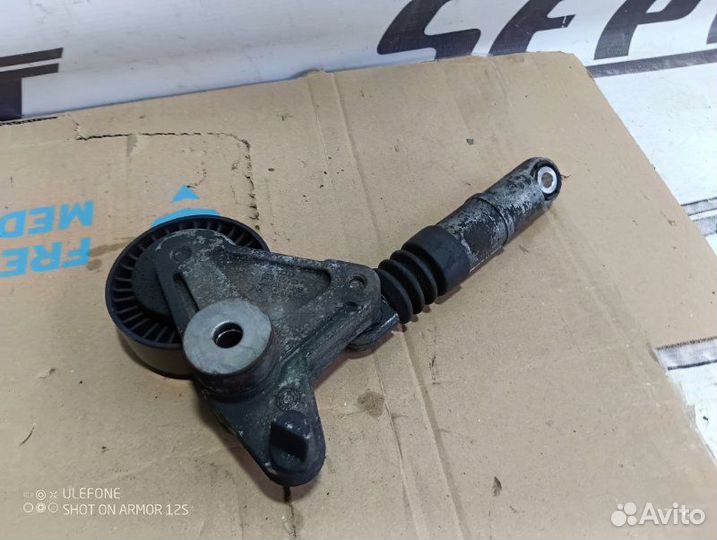 Натяжитель ремня Audi Q7 4L 3.0 BUG 2007