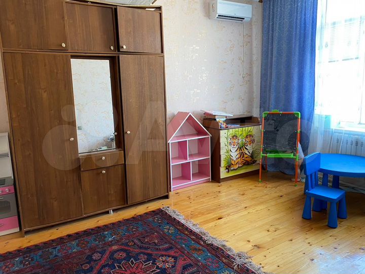 Дом 146 м² на участке 4 сот.