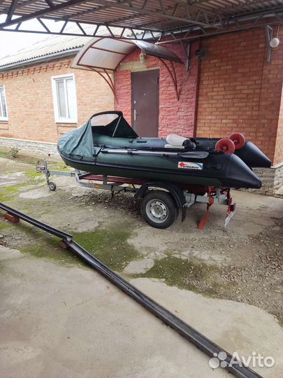 Лодка Stingray360