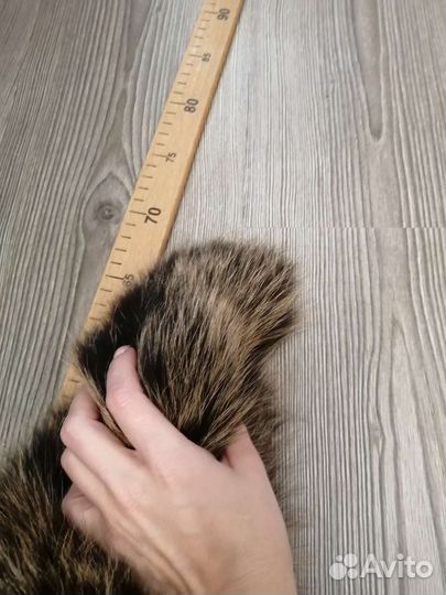 Воротники и пумпоны натуральный мех