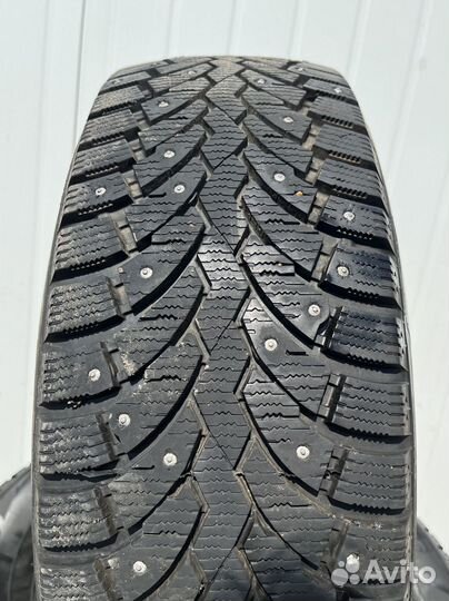 Formula Ice 215/65 R16