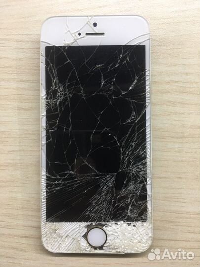 iPhone SE, 32 ГБ