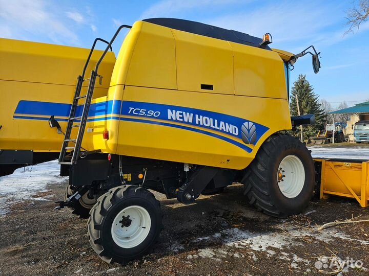 Комбайн New Holland TC 5.90, 2018