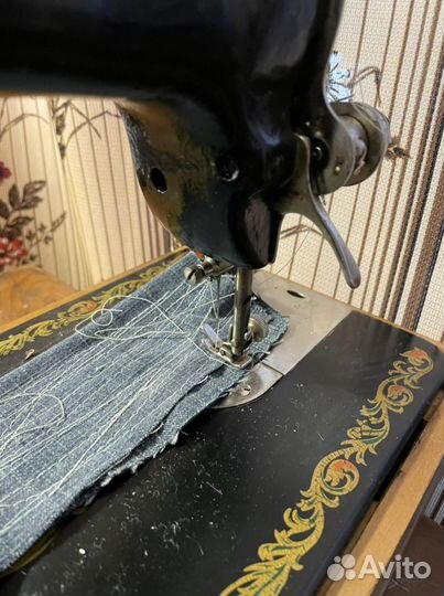Швейная машинка