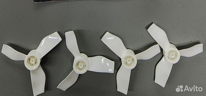 Пропеллеры Gemfan 31мм 3-лопастные Вал 1,0 мм