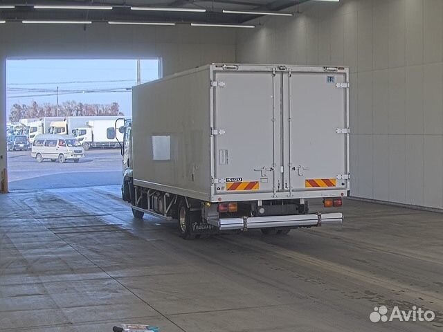 Isuzu Forward (F-Series), 2014