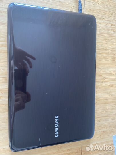 Ноутбук Samsung r540