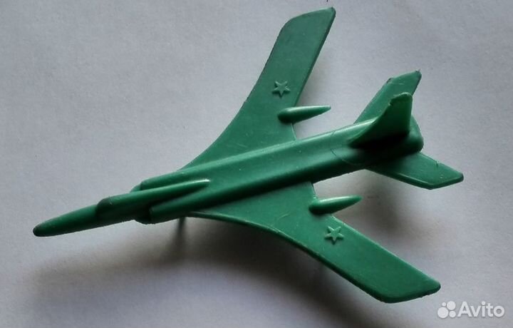 Игрушка СССР Самолет Бомбардировщик 1970-е
