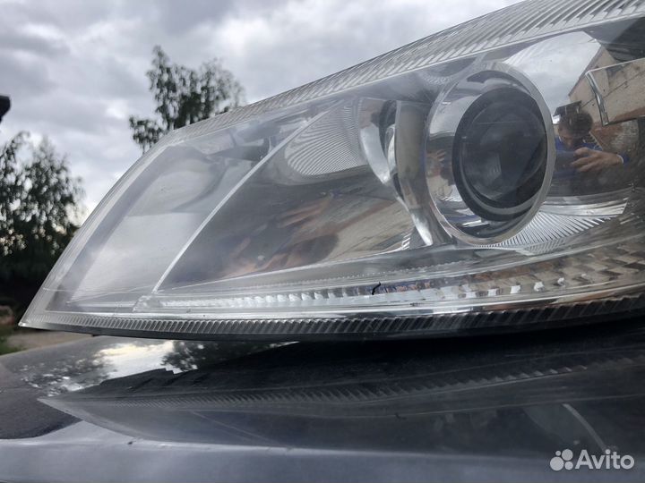 Фара левая skoda octavia