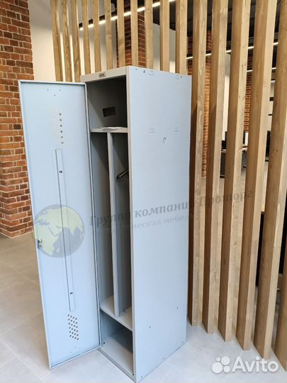 Шкаф металлический кабинка для раздевалок