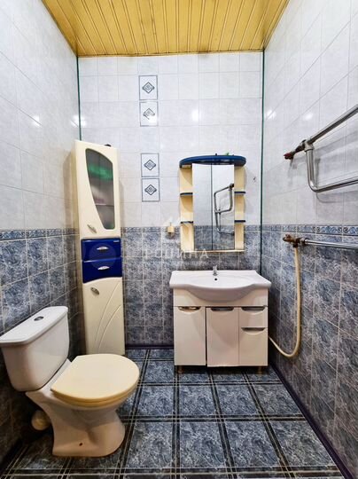 Дом 330,5 м² на участке 9,21 га