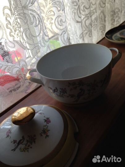 Супница гдр Павлин на ветке