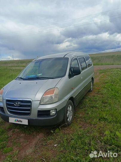 Hyundai Starex 2.5 МТ, 2006, 298 150 км