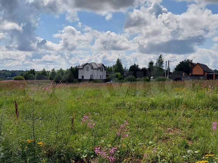 Участок 7 сот. (ИЖС)