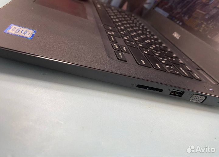 Мощный Ноутбук dell i3-8145/8gb/Full-HD IPS/SSD