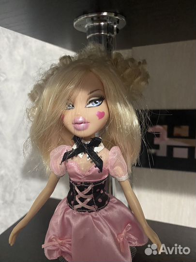 Кукла Bratz