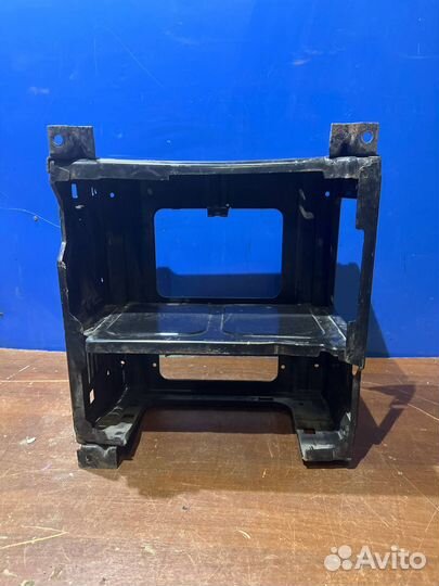 Короб сиденья левый Mercedes W639 Vito Viano