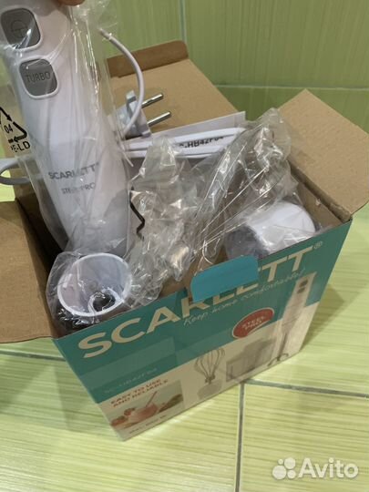 Блендер погружной Scarlett SC 850W