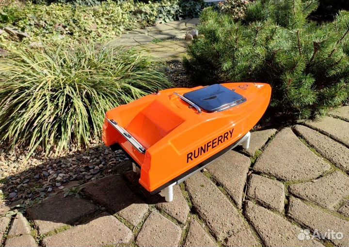 Прикормочный карповый кораблик Ранферри Solo V2