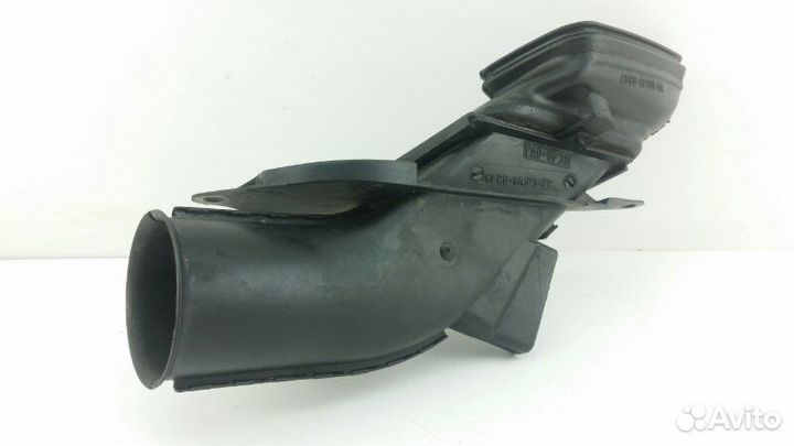 Патрубок воздушн.фильтра Ford Mondeo RKA 1994