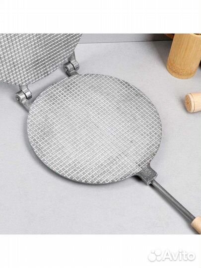 Форма для выпечки вафель, 22 см