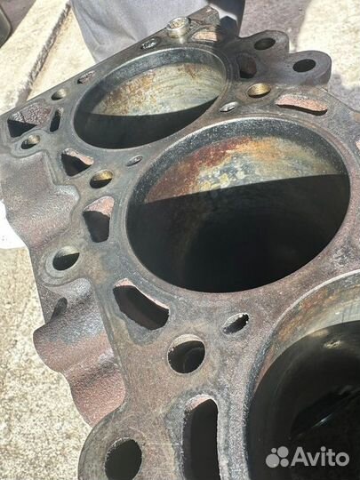 Блок двигателя Nissan Pathfinder