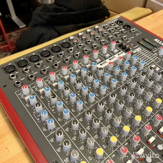 Allen & Heath ZED-12FX