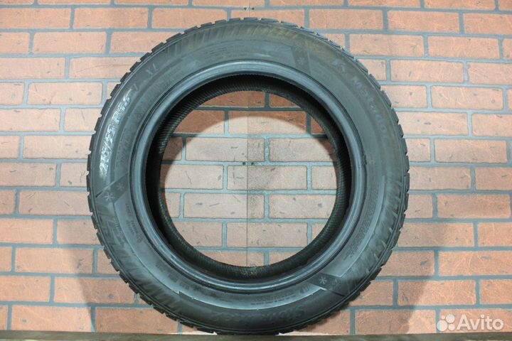 Matador MP 30 Sibir Ice 2 215/55 R16