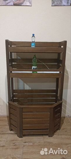 Полки стеллажи деревянные, стол разделочный Б/у