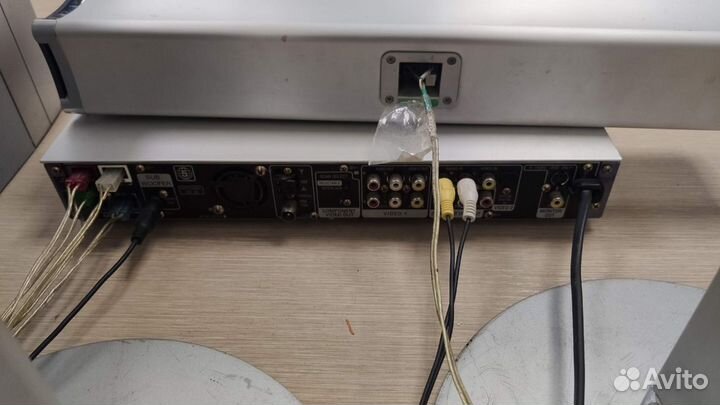 Домашний кинотеатр Sony DAV-S888