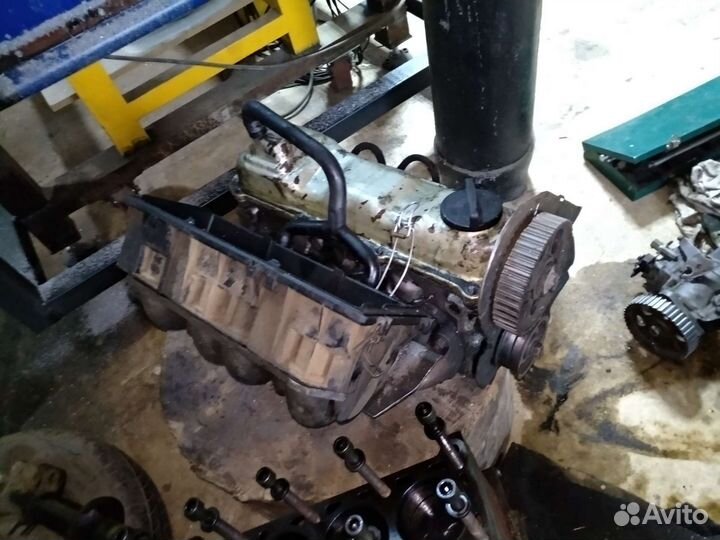 Двигатель volkswagen CR 1.6 Disel