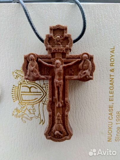 Крестик из дерева