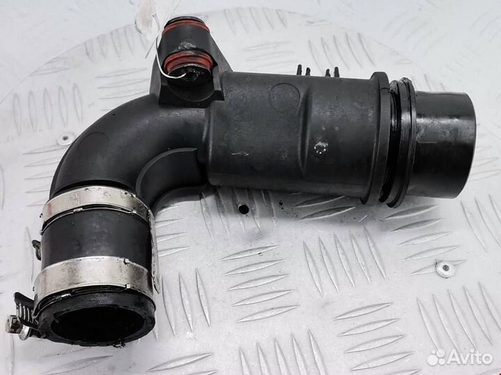 Патрубок интеркулера Renault Clio 2 рест. 2003