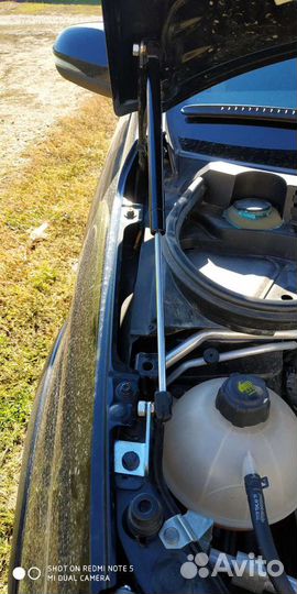 Упоры капота для Лада Веста, Хрей, Ларгус