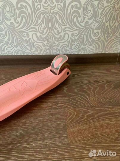 Самокат в отличном состоянии