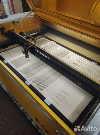 Лазерная резка и гравировка фанеры, пластика и т.п