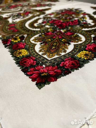 Платок женский осенний зимний в русском стиле