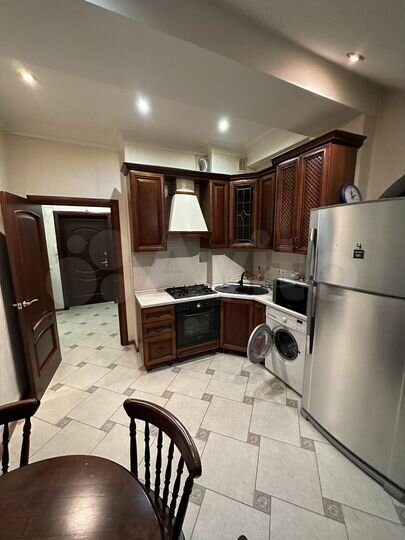 2-к. квартира, 65 м², 6/8 эт.